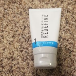 Rodan and Fields redefine daily cleansing mask